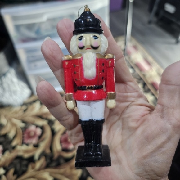 2 Nutcracker Soldier Ornaments Vintage Awesome 60s 70s Cake Topper 😊 Christmas - Picture 5 of 16